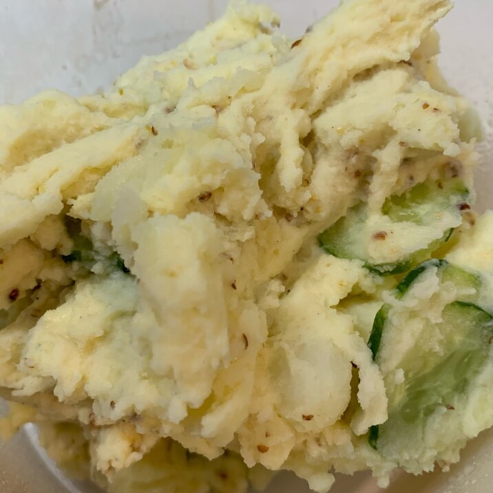 シャキッときゅうりのポテサラ